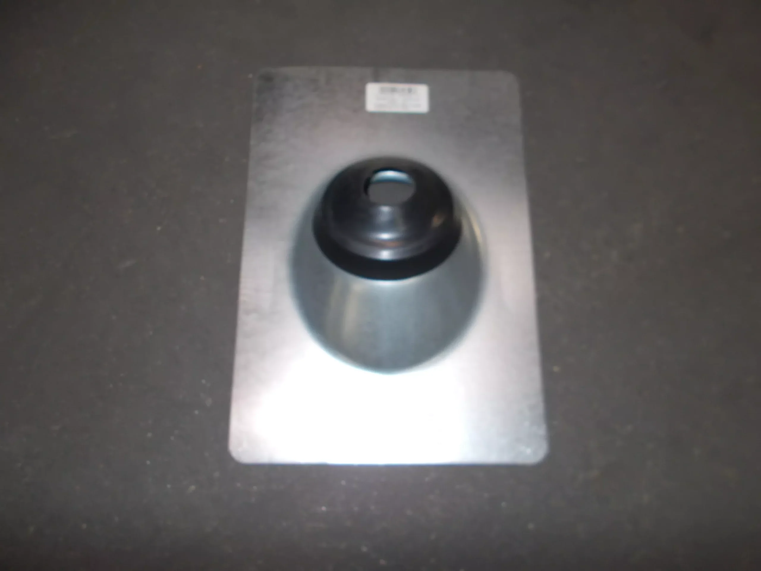 1 1/4"-1 1/2" GALVANIZED STEEL BASE ROOF FLASHING