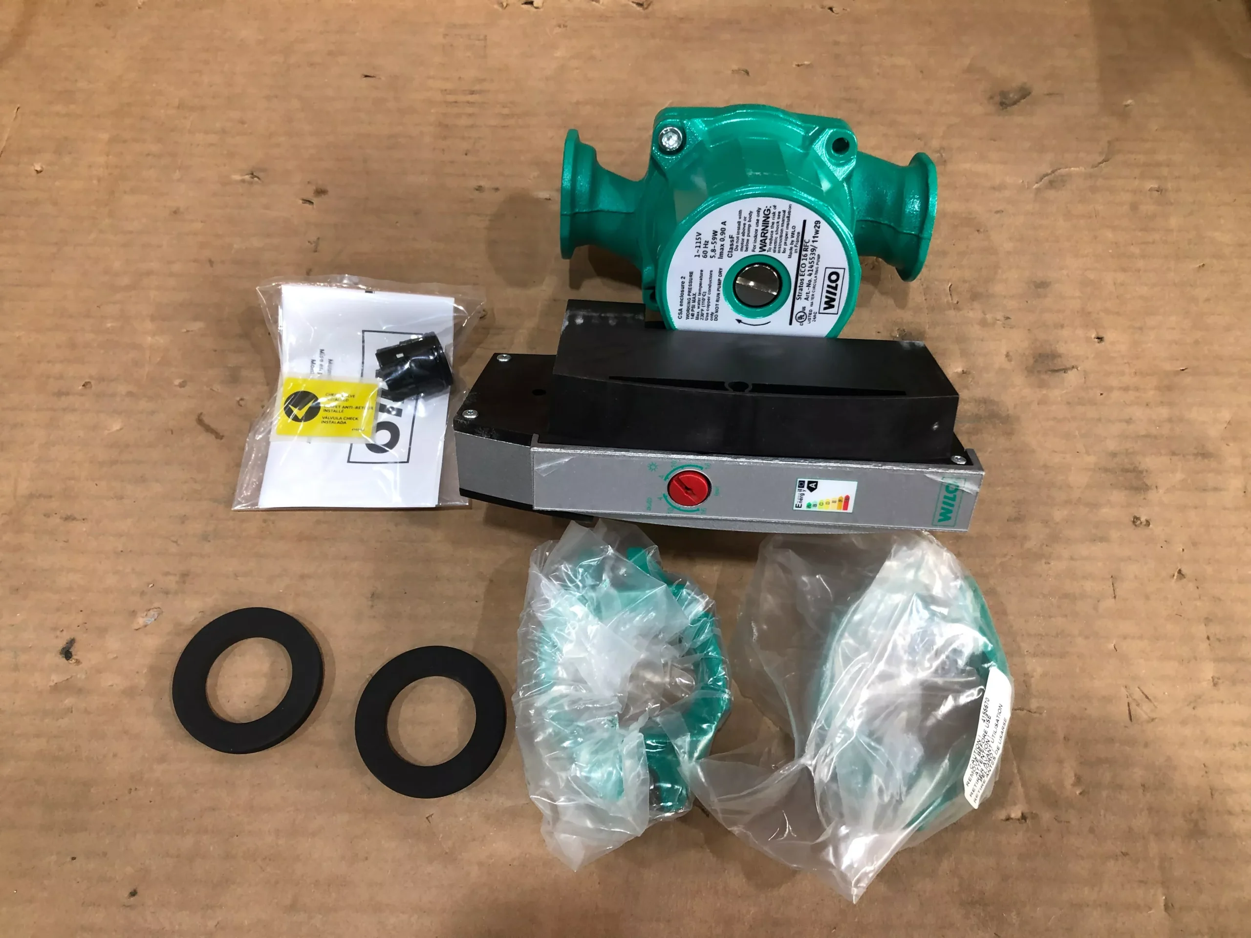 1/25HP Var Spd Cast Iron Circulator Pump w/Rotating Flange and Built-In Check Valve 115/60/1 15 GPM