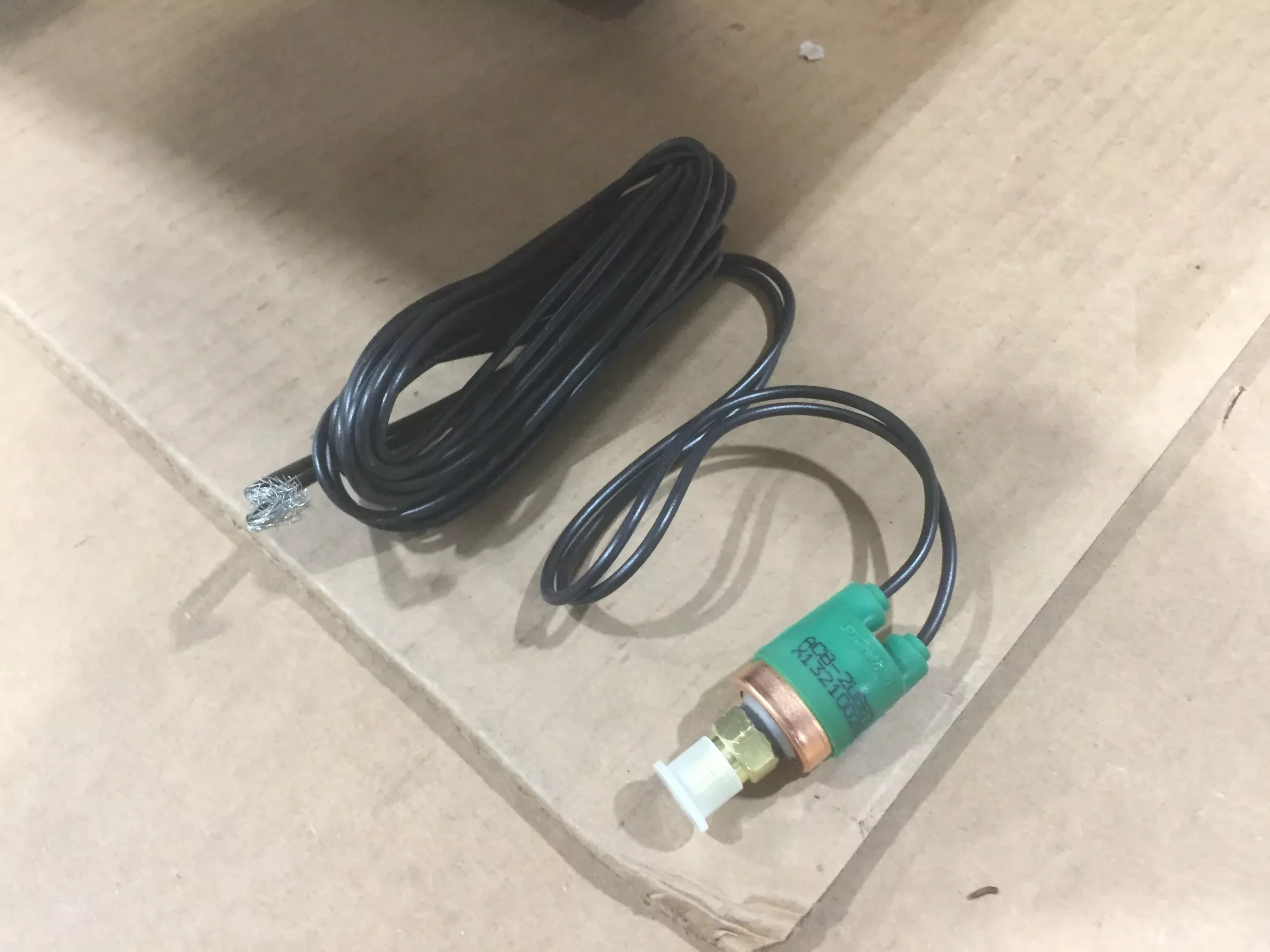 120/240 VAC High Pressure Control Switch
