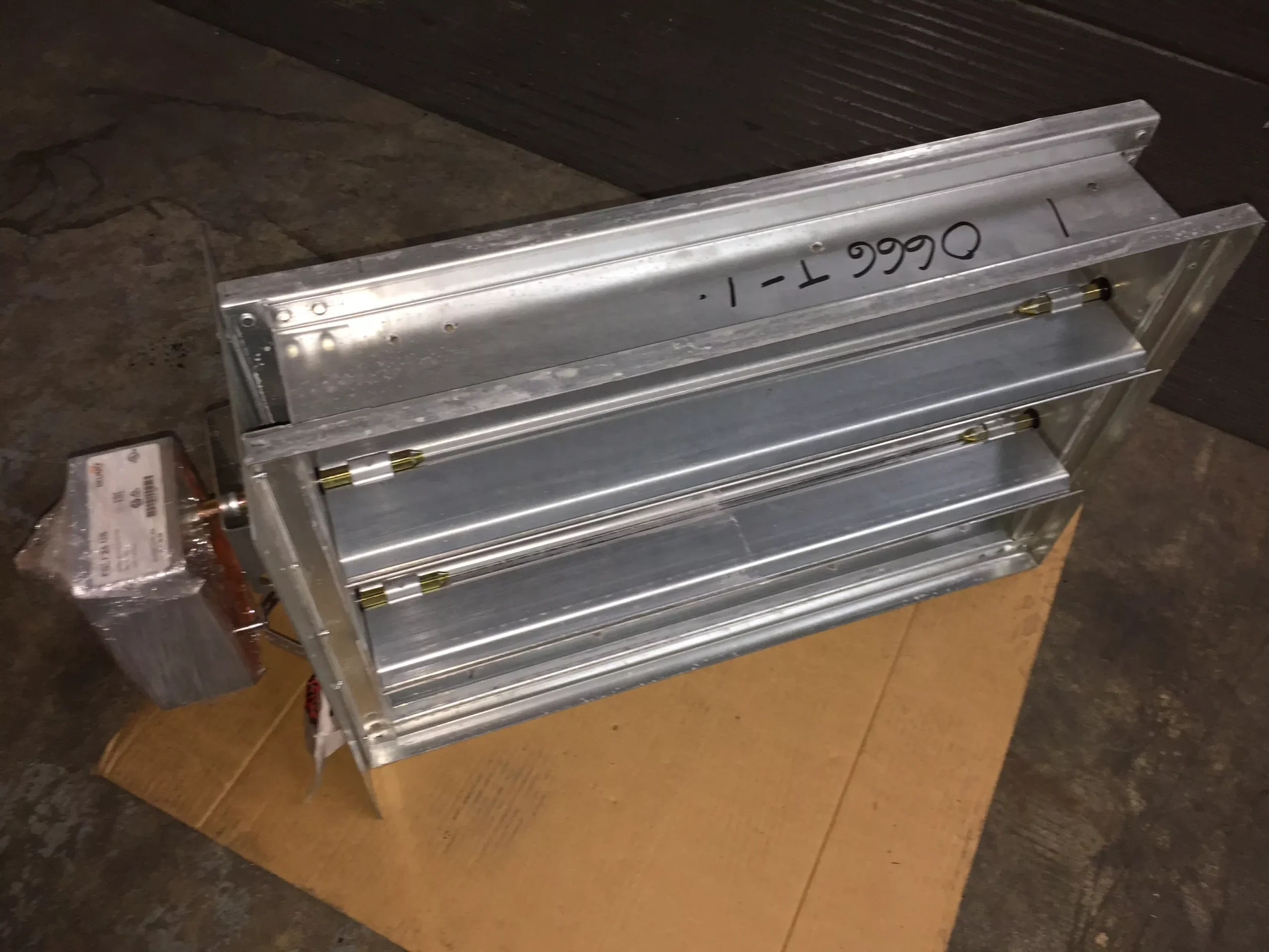 16" x 24" Light Commercial Rectangular Damper; 24 VOLT, HERTZ: 60, 6 WATT