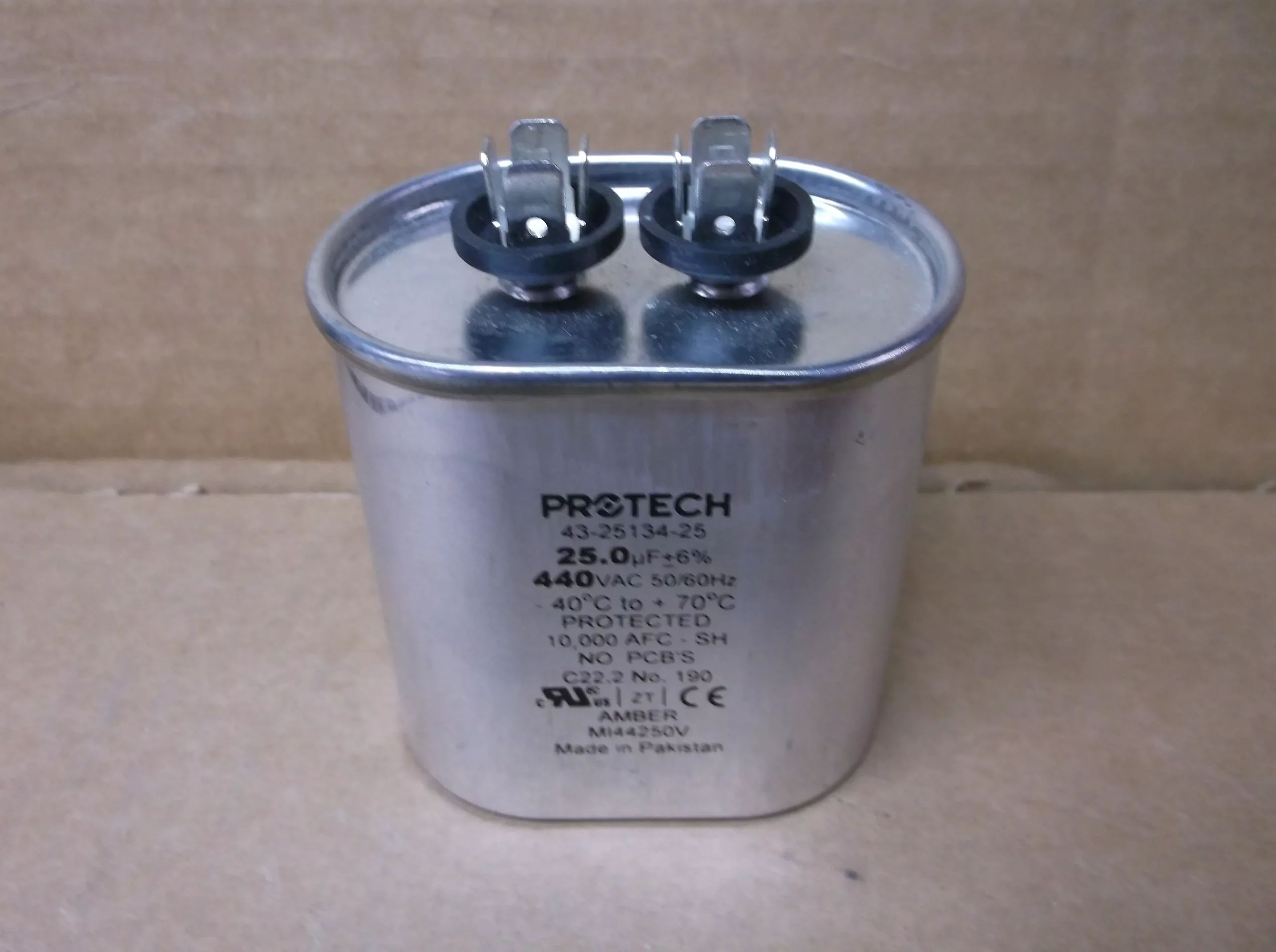 25UFx 440VAC Oval Run Capacitor