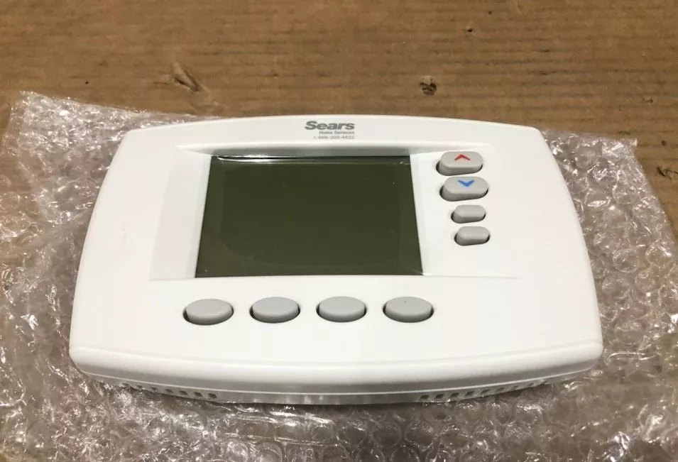 7-Day Programmable Or Non-Programmable 4H/2C Multi-Stage 20-30V Heat Pump Thermostat