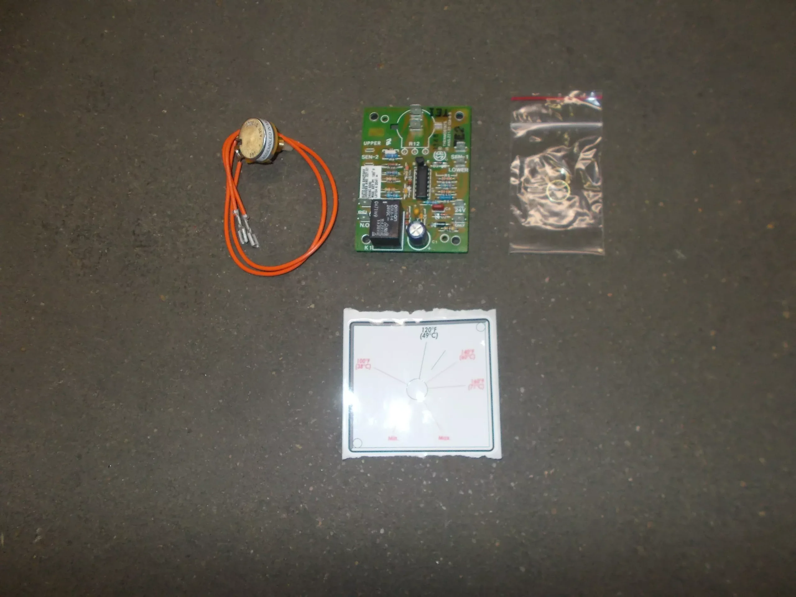DF9 Single Thermostat Board Replacement Kit, 24 VAC/60