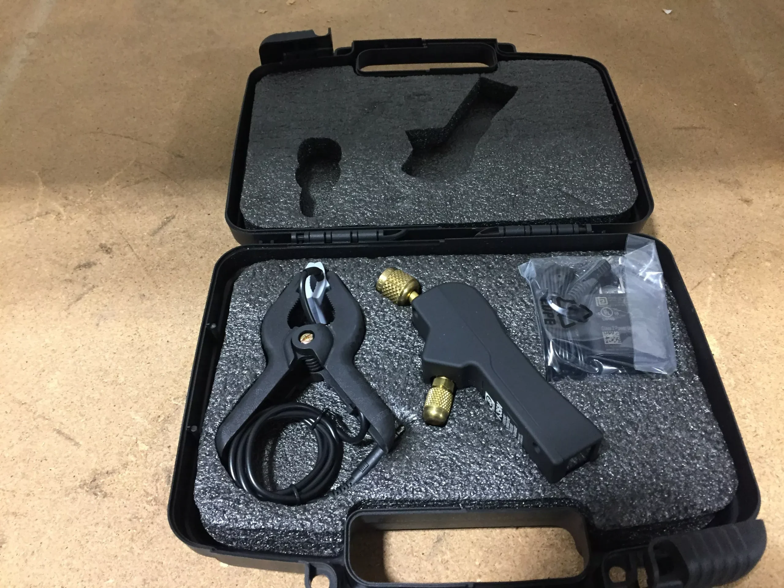 Digital Wireless Gauge for Superheat and Subcooling