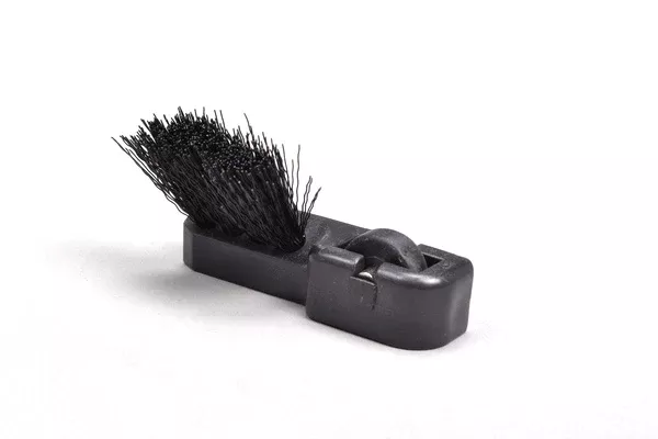 Oreck Right Side Edge Brushes With Wheel #097525002
