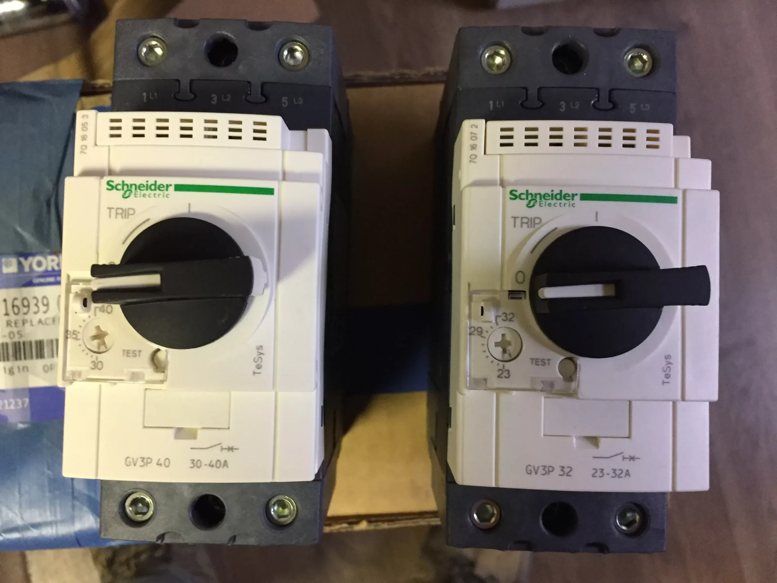 Replacement Start Kit for GV3ME40 Chiller